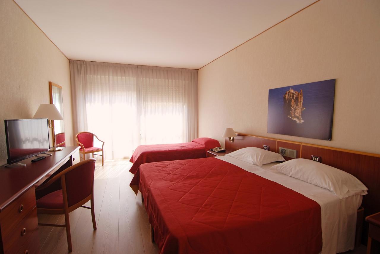 Hotel Torre Normanna Altavilla Milicia Exteriör bild