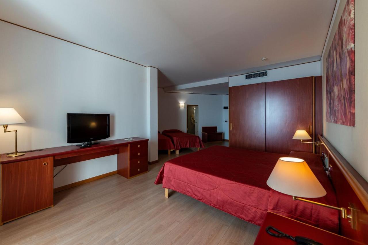 Hotel Torre Normanna Altavilla Milicia Exteriör bild