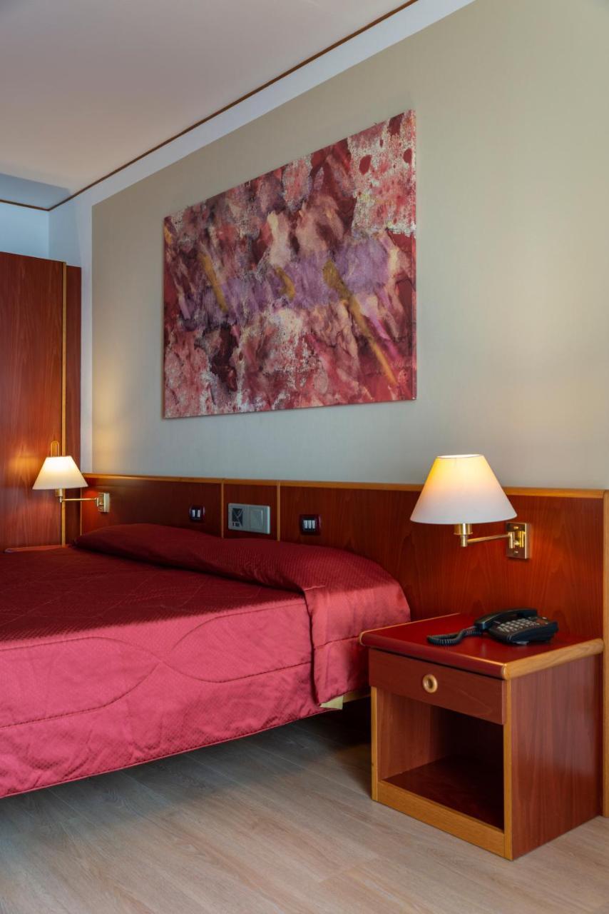 Hotel Torre Normanna Altavilla Milicia Exteriör bild