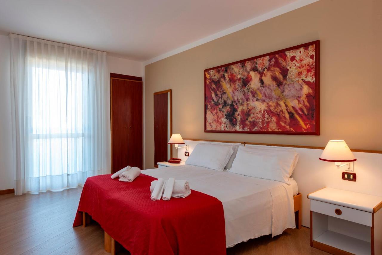 Hotel Torre Normanna Altavilla Milicia Exteriör bild